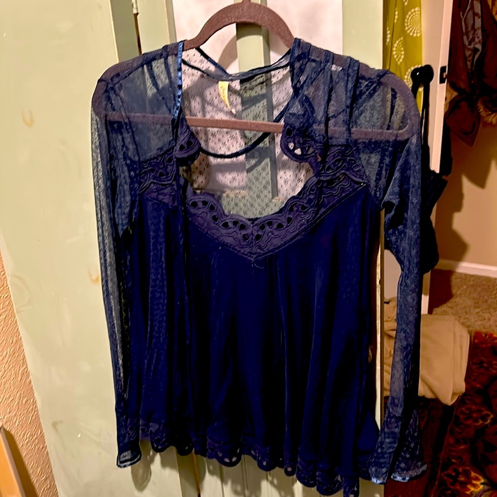 Free People illusion lace blouse never worn